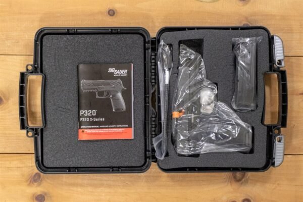 Sig Sauer P320 Carry 9mm Police Trade-Pistols with Night Sights (New In Box)