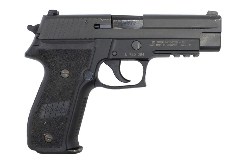 Sig Sauer P226R 40 S&W Used Full Pistol with Night Sights For Sale ...